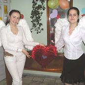 08